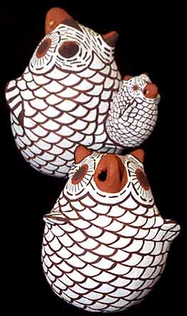 EKHowls.jpg (17204 bytes)