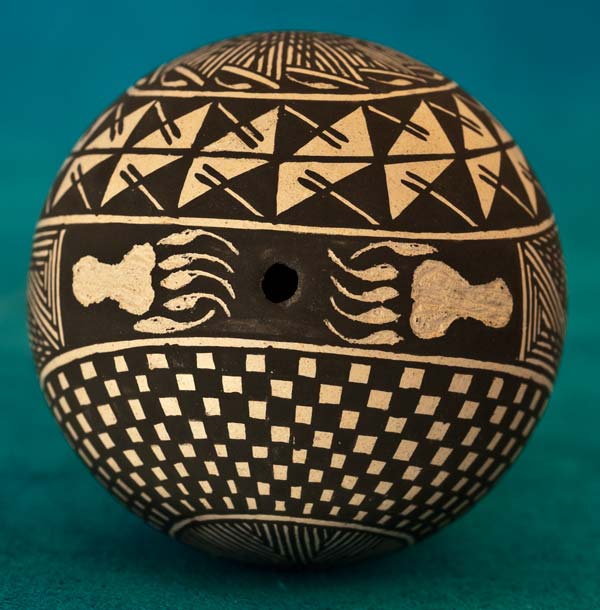 Brian DeLorme Acoma Pueblo Pottery-C